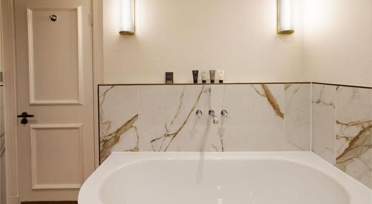 The Capital Hotel, Apartments & Townhouse - Small Luxury Hotels of The World