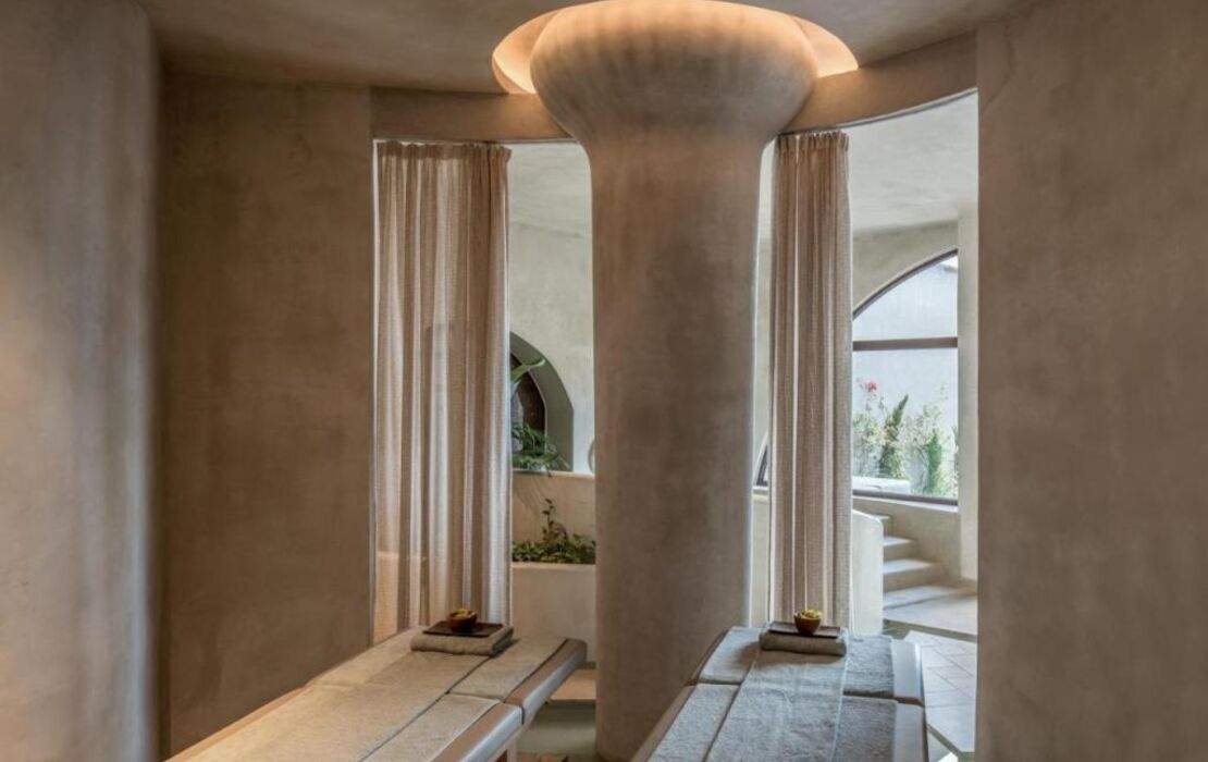 Acro Suites - A Wellbeing Resort