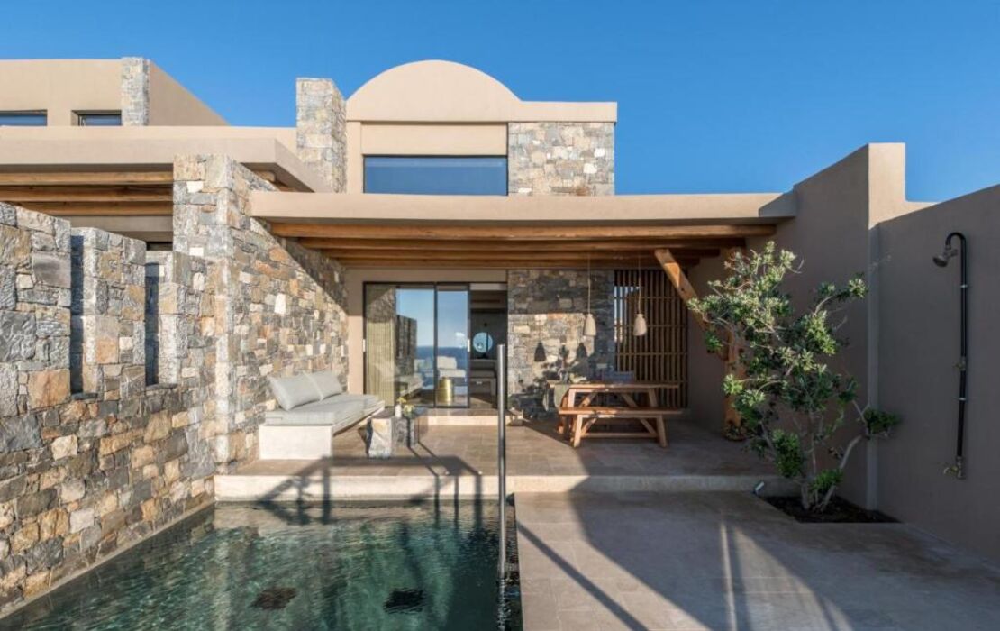 Acro Suites - A Wellbeing Resort