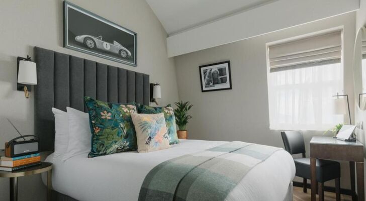 The Selwyn, Richmond