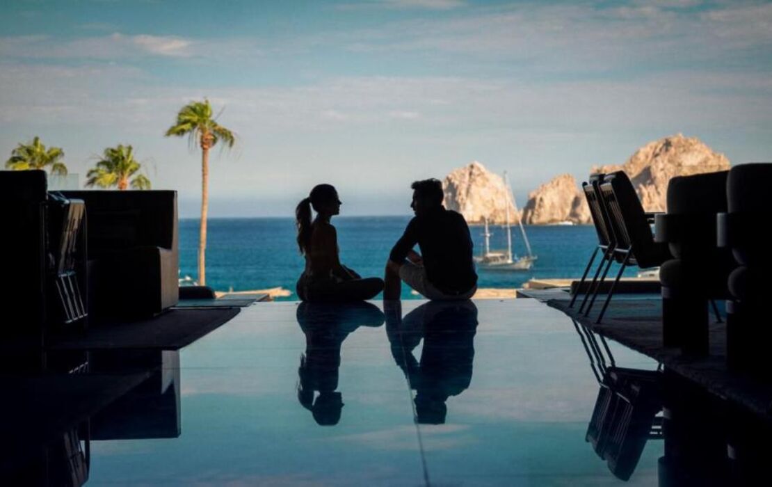 ME Cabo – Adults Only