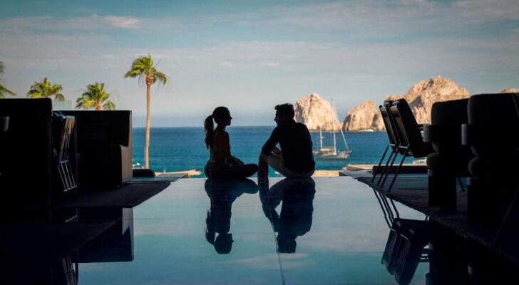 ME Cabo – Adults Only