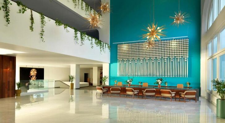 ME Cabo – Adults Only