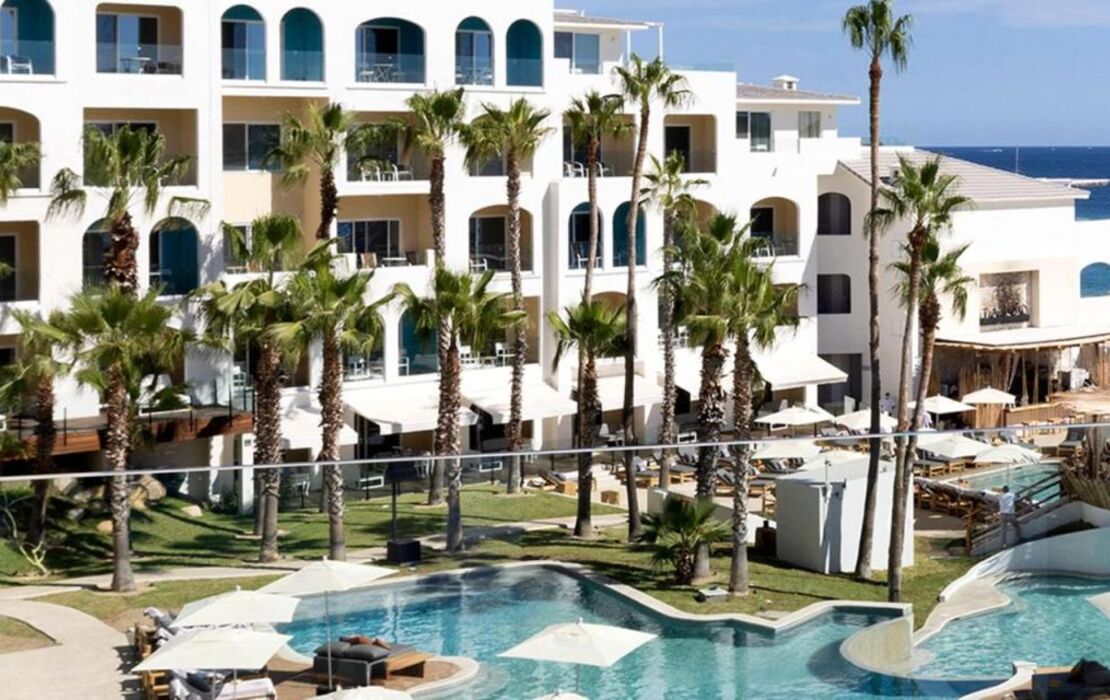 ME Cabo – Adults Only