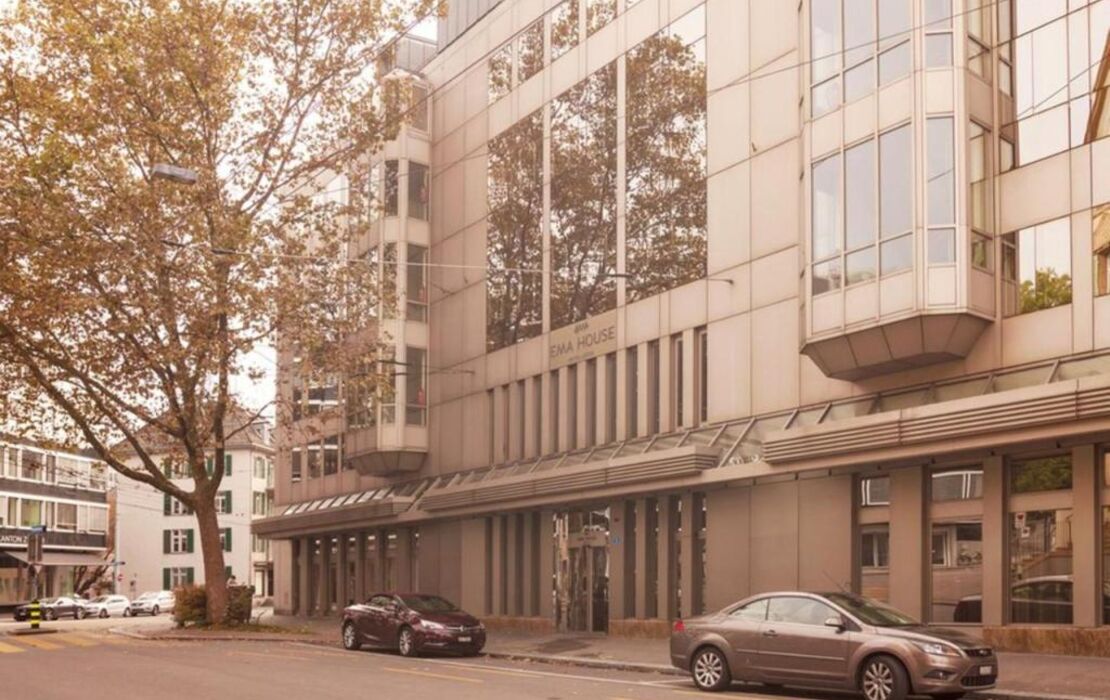 EMA House Hotel Suites