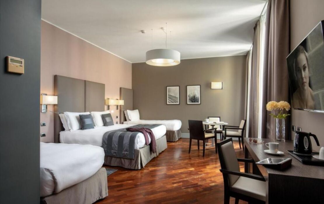 Monti Palace Hotel