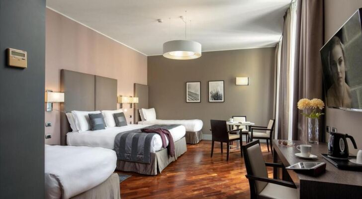 Monti Palace Hotel