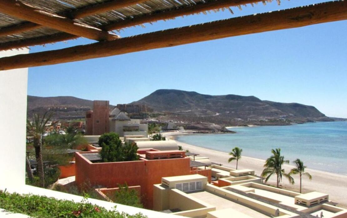 Hotel Indigo La Paz Puerta Cortes by IHG