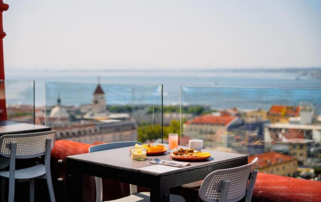 Monte Belvedere Hotel by Shiadu