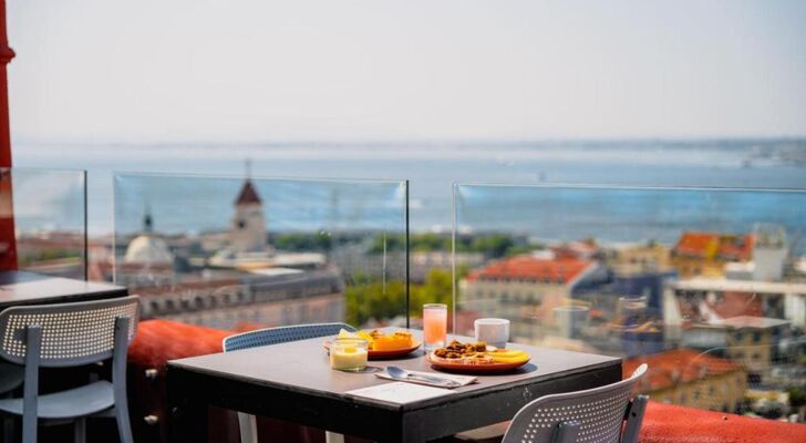 Monte Belvedere Hotel by Shiadu