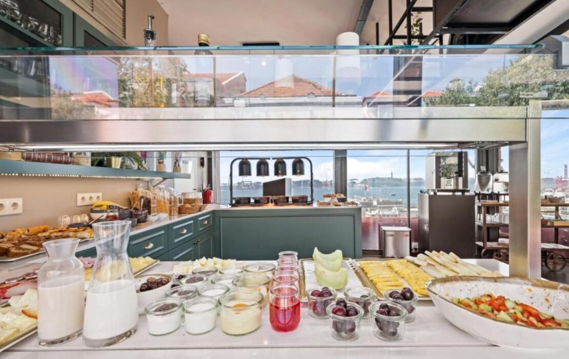 Monte Belvedere Hotel by Shiadu