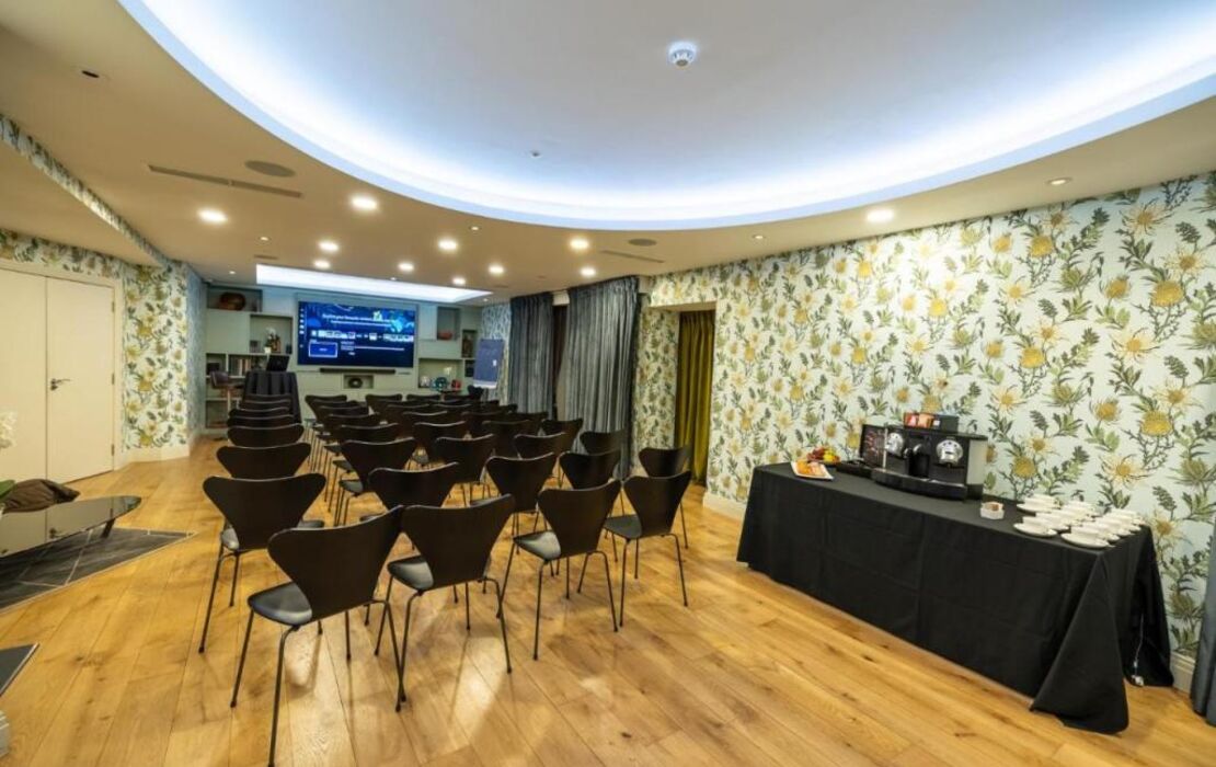 Hotel Xenia, Autograph Collection