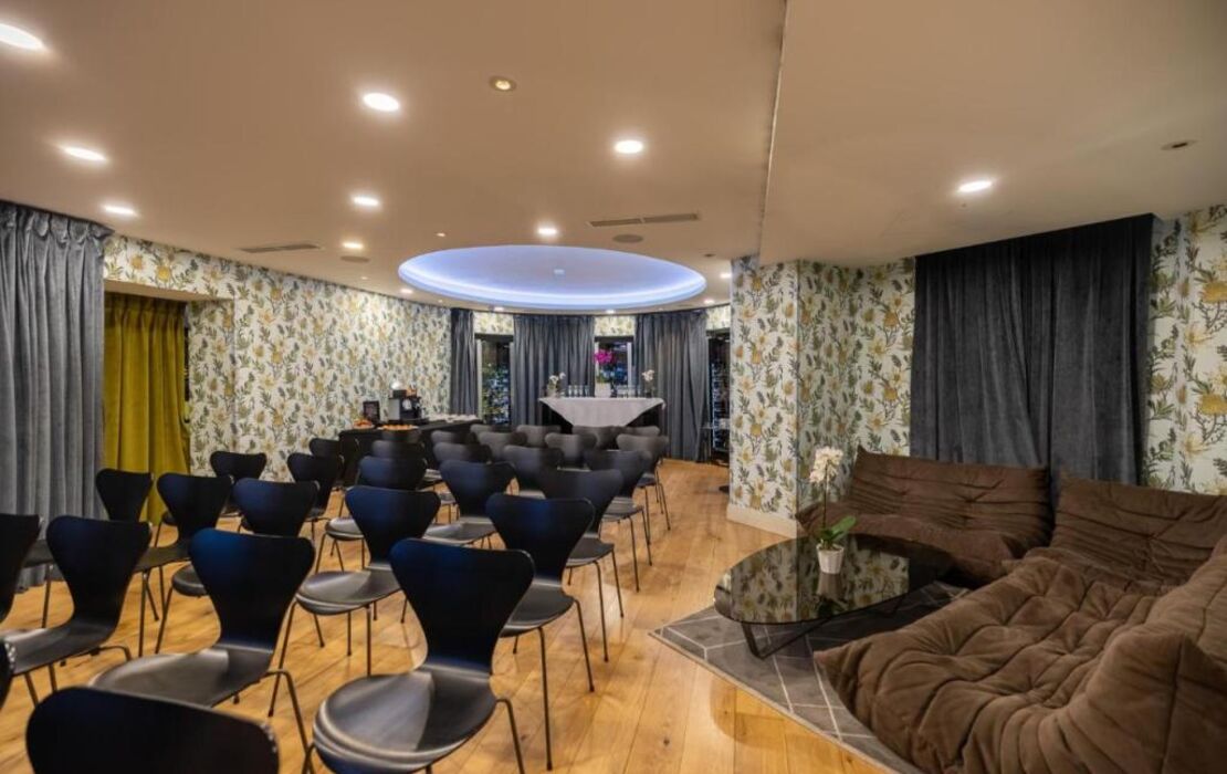 Hotel Xenia, Autograph Collection