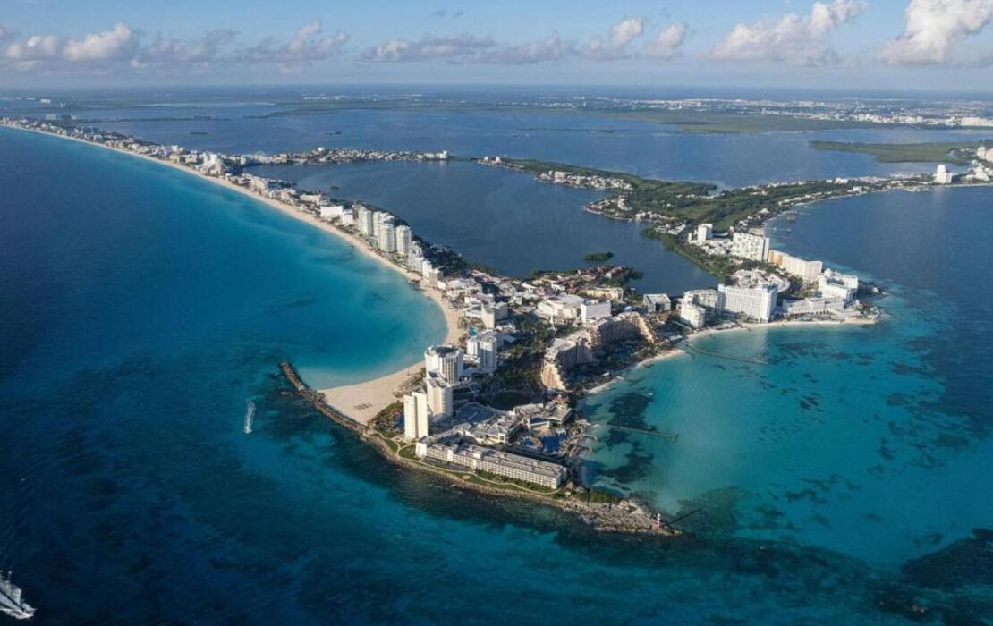 Aloft Cancun