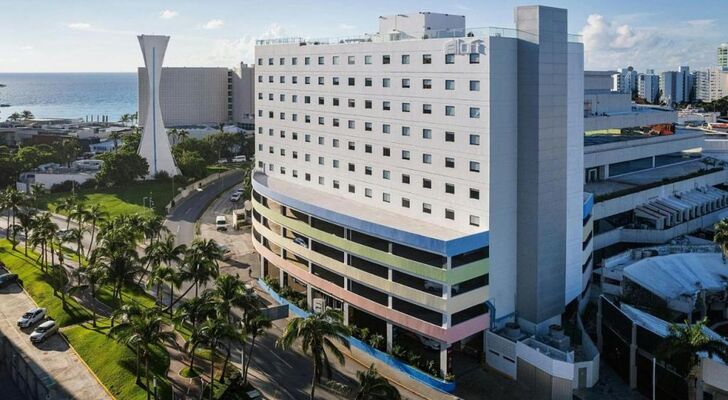 Aloft Cancun