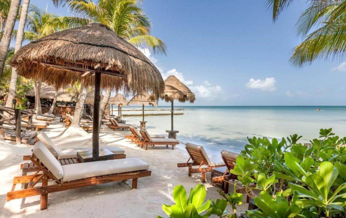 Beachfront Hotel La Palapa - Adults Only