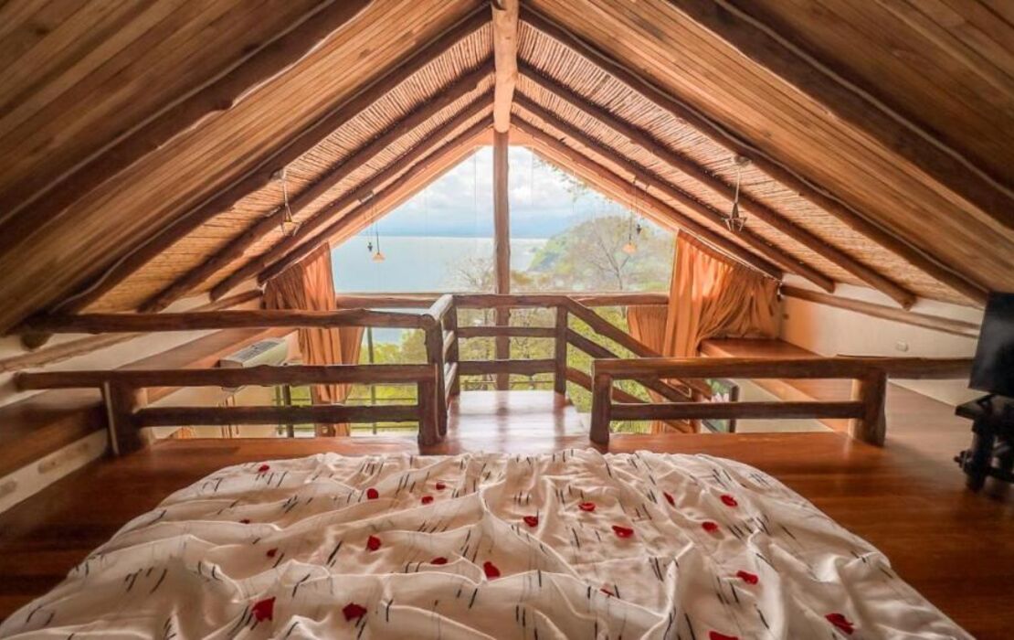 Issimo Suites (Adults Only)