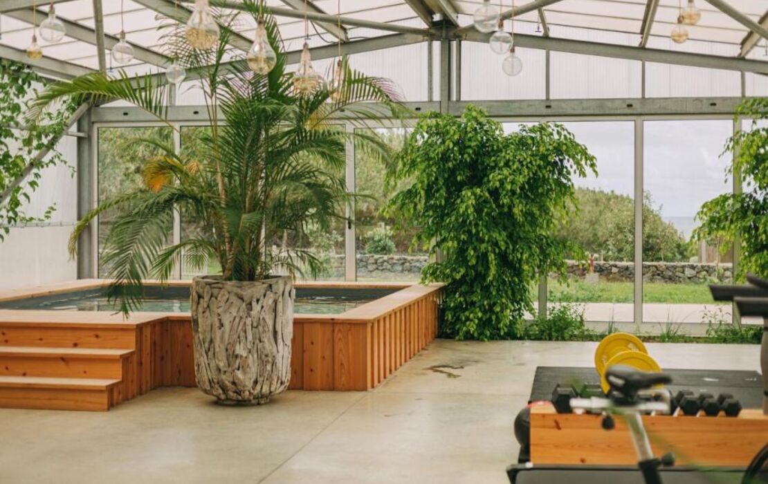 Santa Barbara Eco-Beach Resort