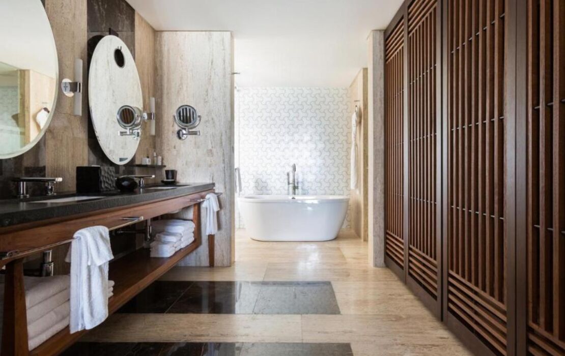 Hyatt Centric Playa del Carmen - Downtown House & Beach House