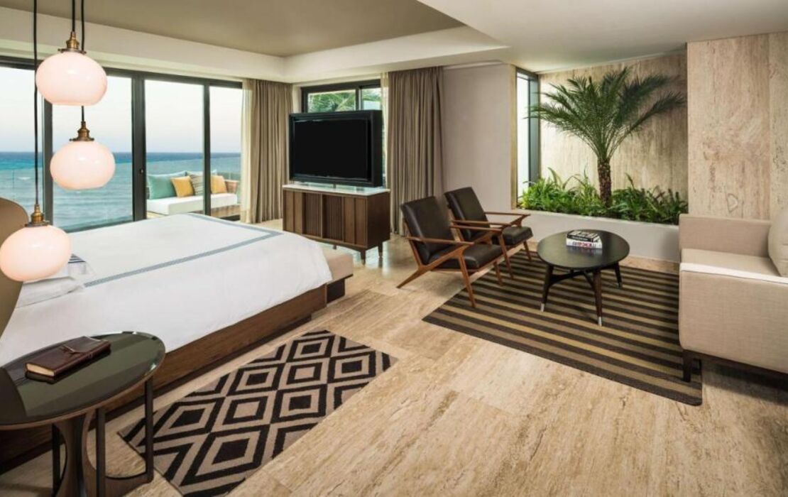 Hyatt Centric Playa del Carmen - Downtown House & Beach House