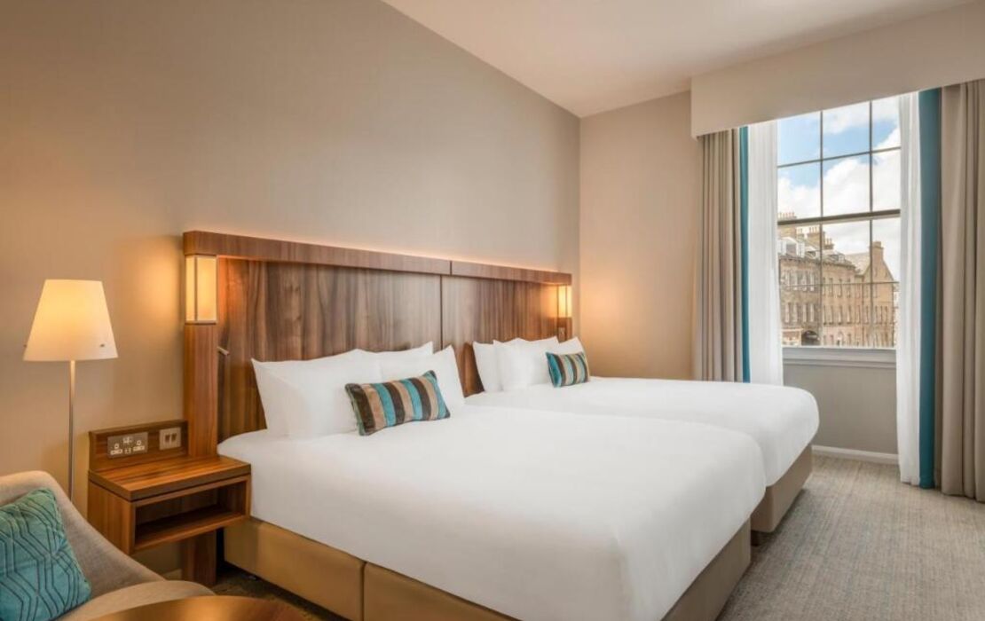 Courtyard by Marriott Edinburgh