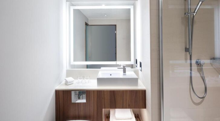Courtyard by Marriott Edinburgh
