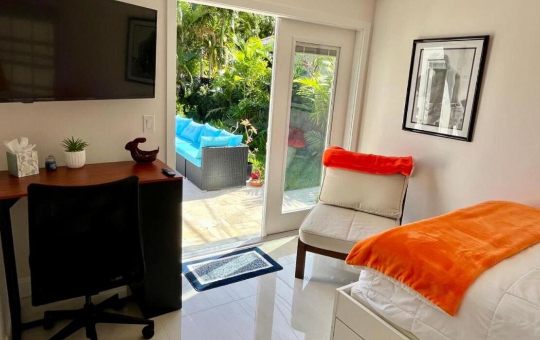 POOLSIDE MANOR - Men Only Clothing-Optional