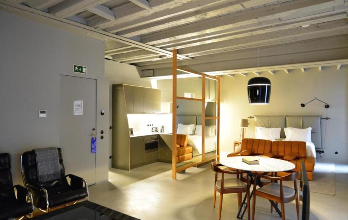 Raw Culture Art & Lofts Bairro Alto