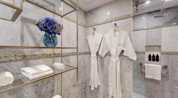 Marquis SkySuites