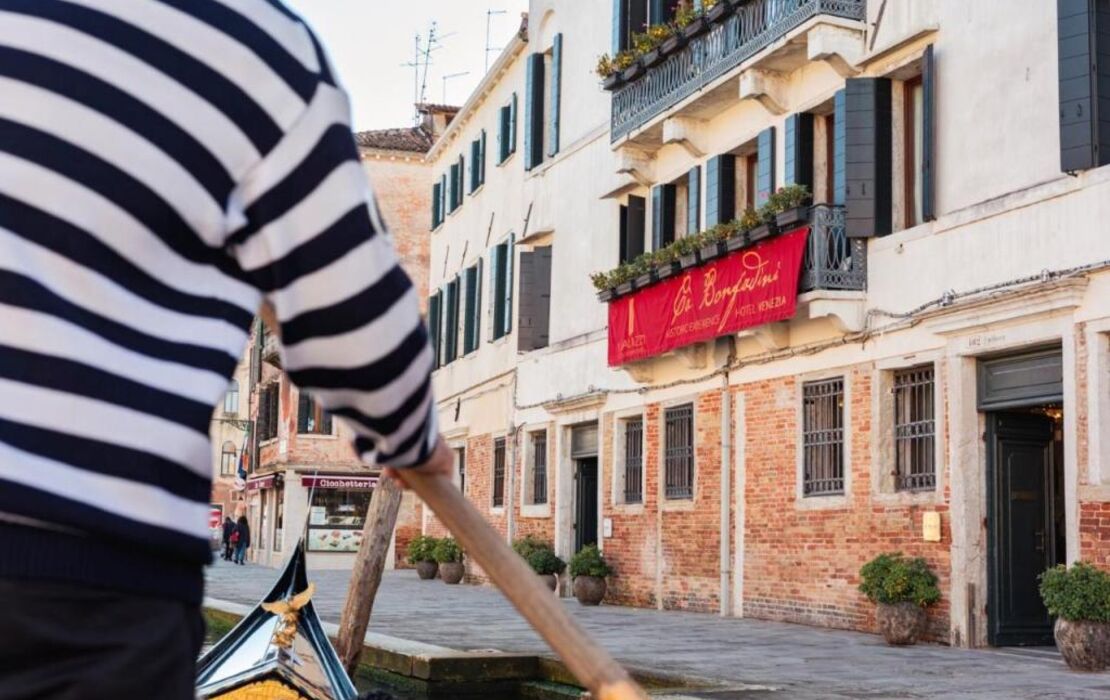 Ca' Bonfadini Historic Experience