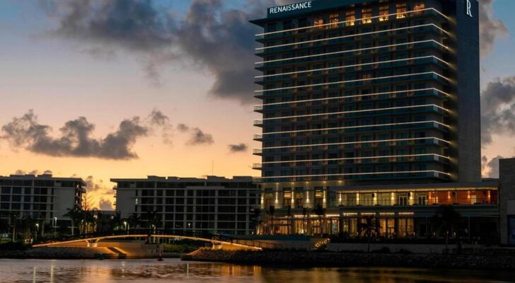 Renaissance Cancun Resort & Marina