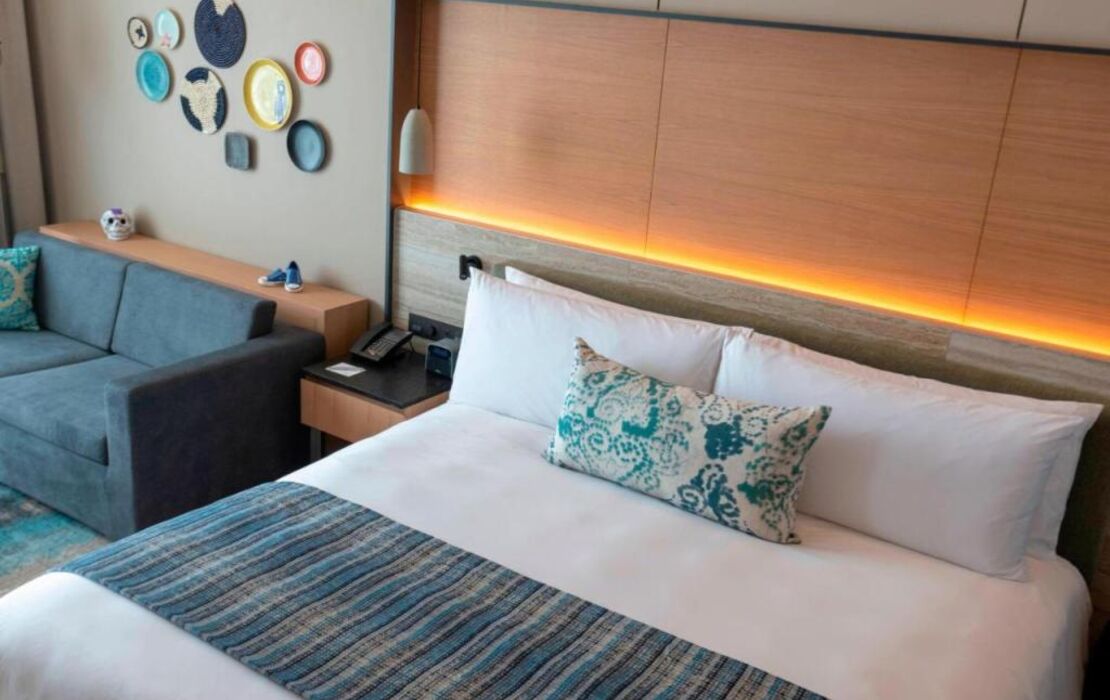 Renaissance Cancun Resort & Marina