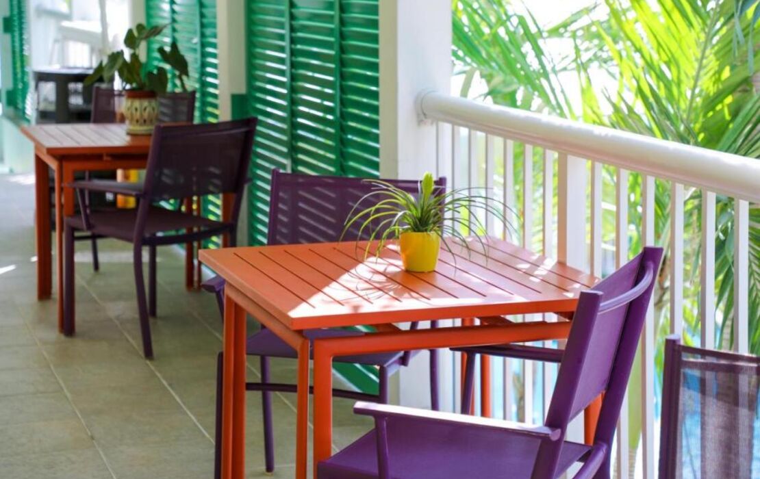 Almond Tree Inn - Adults Only