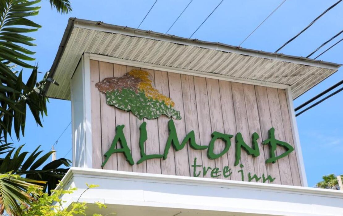 Almond Tree Inn - Adults Only