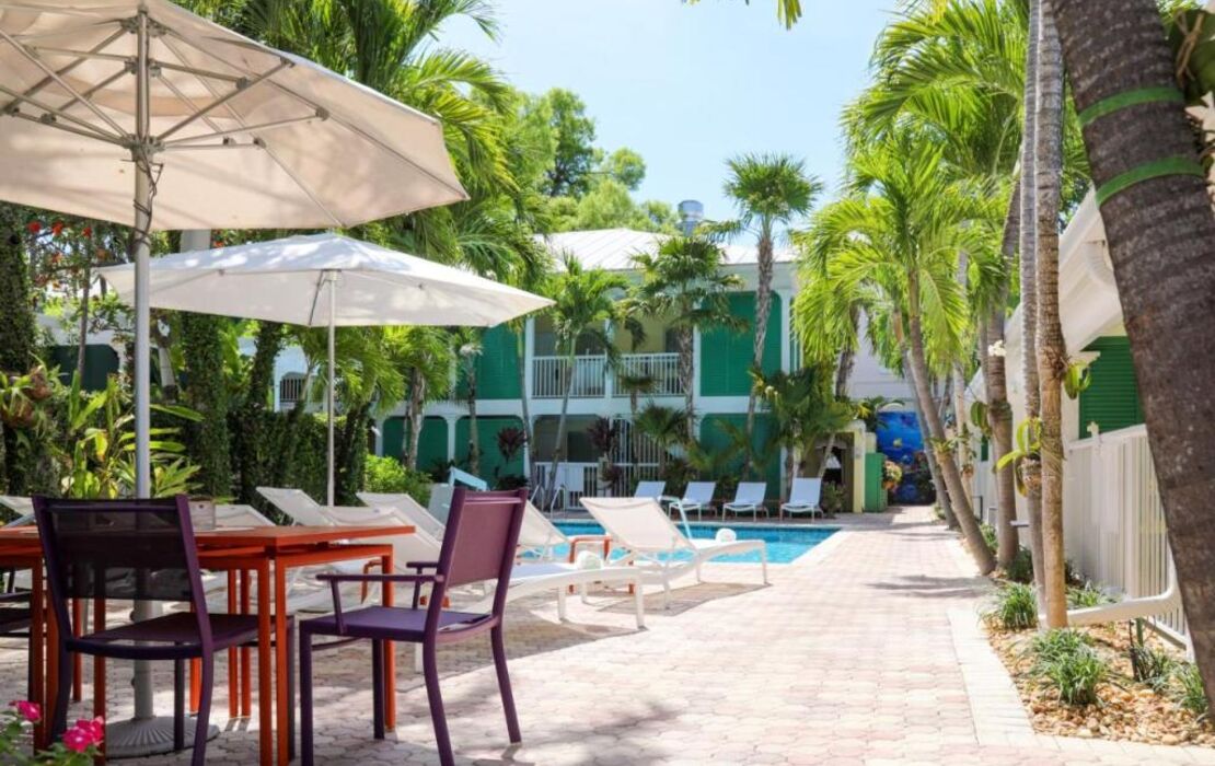 Almond Tree Inn - Adults Only