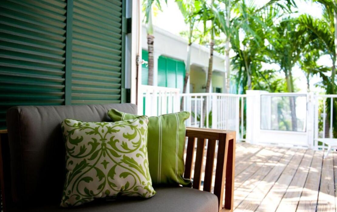 Almond Tree Inn - Adults Only