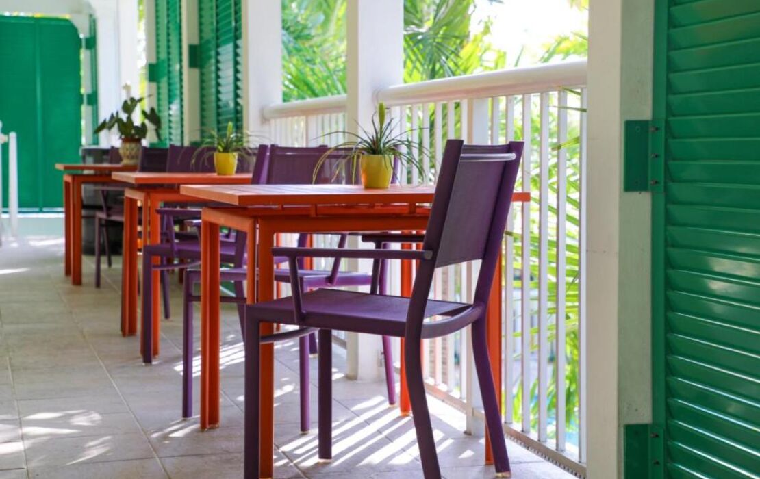 Almond Tree Inn - Adults Only