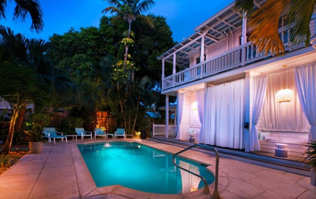 Coco Plum Inn