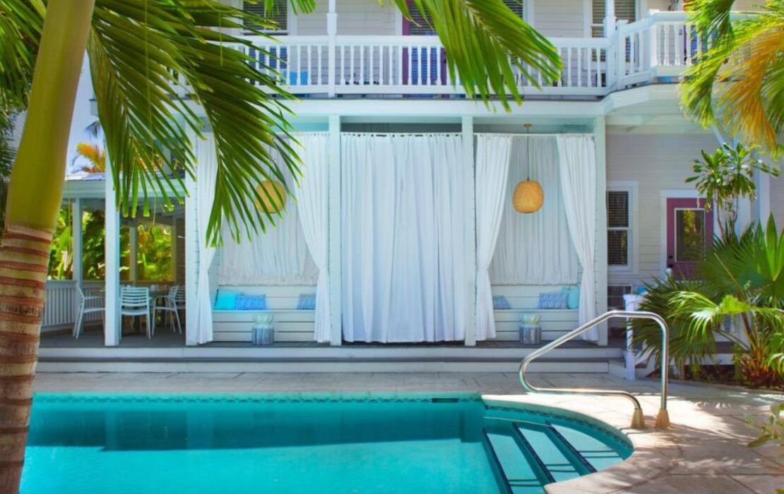 Coco Plum Inn
