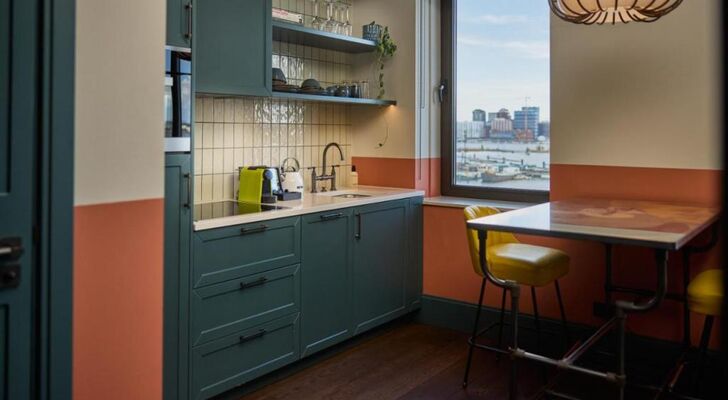 The July - Boat & Co