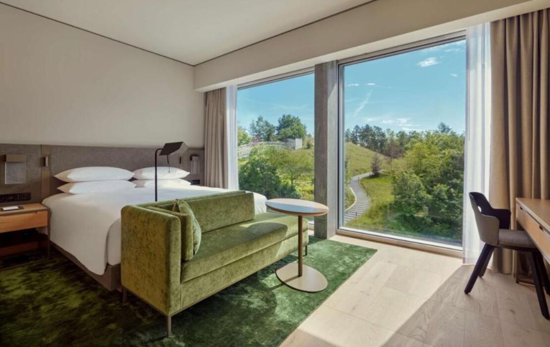 Hyatt Regency Zurich Airport Circle