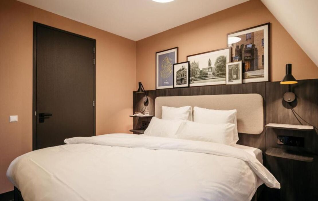 YAYS The Hague Willemspark by Numa