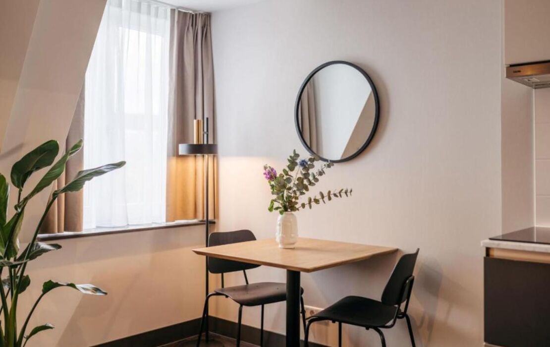 YAYS The Hague Willemspark by Numa