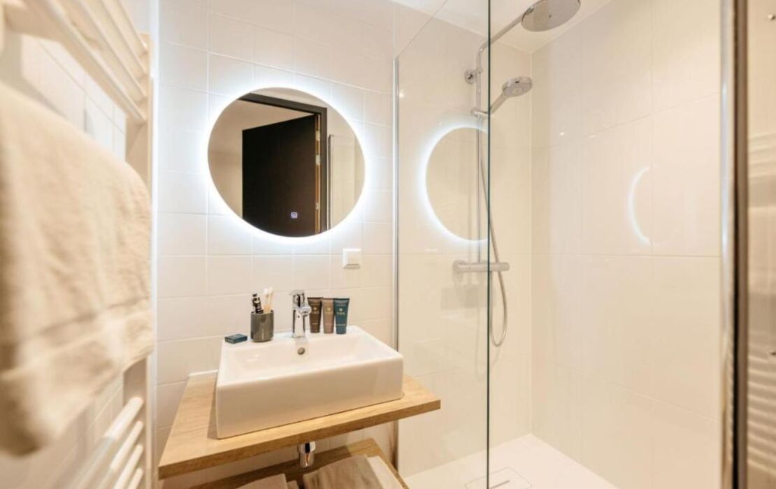 YAYS The Hague Willemspark by Numa