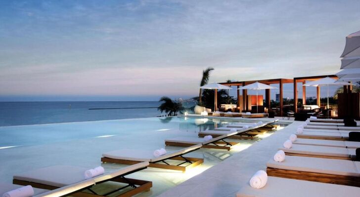 SLS Cancun