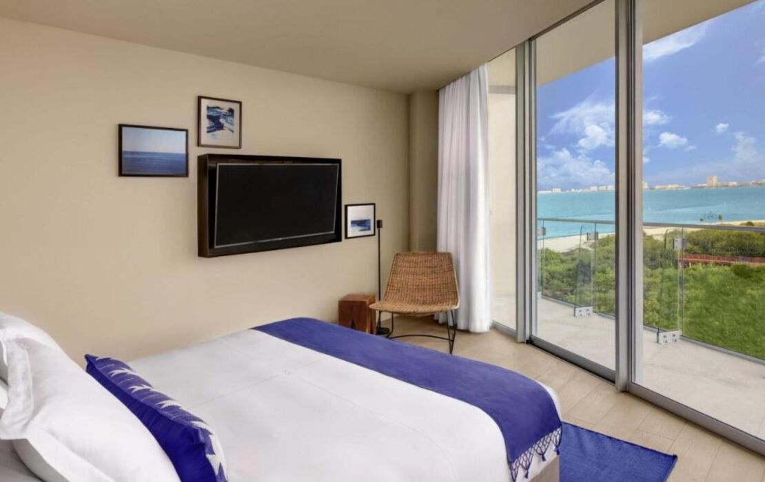 SLS Cancun