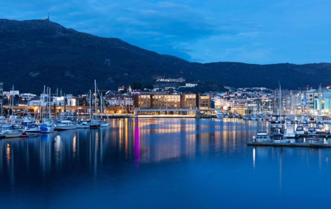 Moxy Bergen