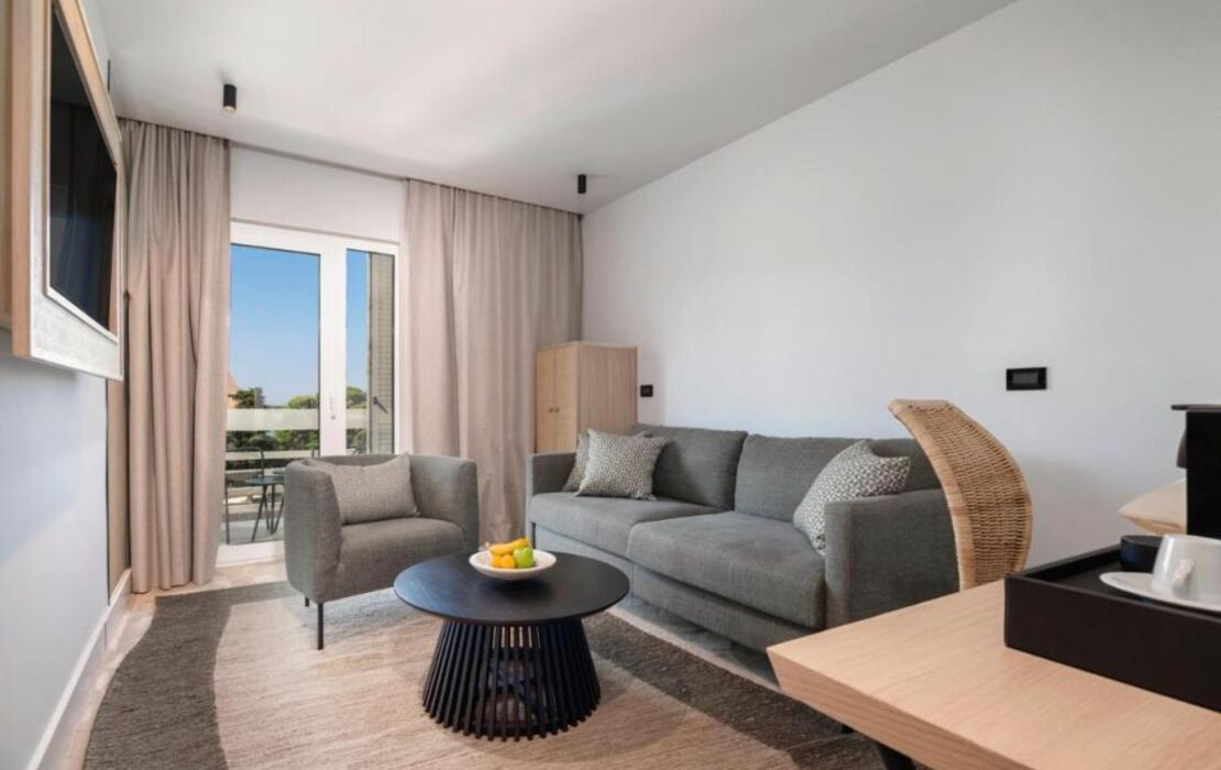 Beach Bay Hvar Hotel