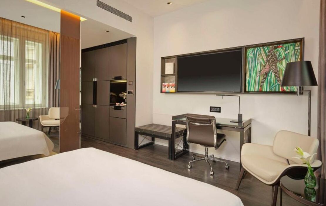 art'otel Zagreb, Powered by Radisson Hotels