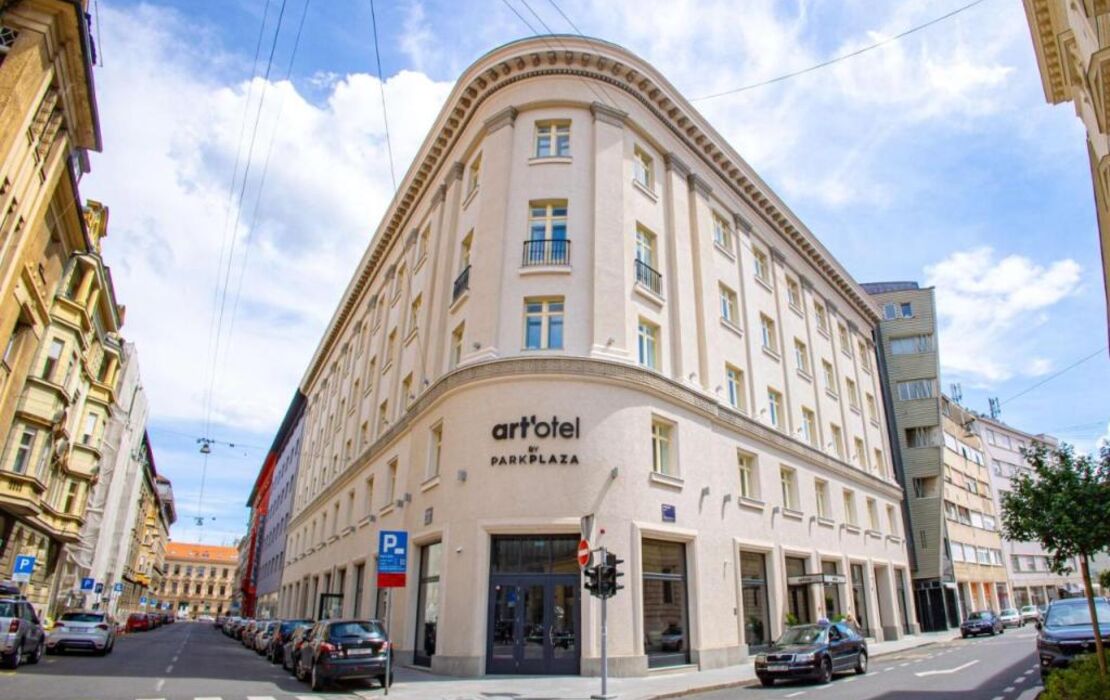art'otel Zagreb, Powered by Radisson Hotels